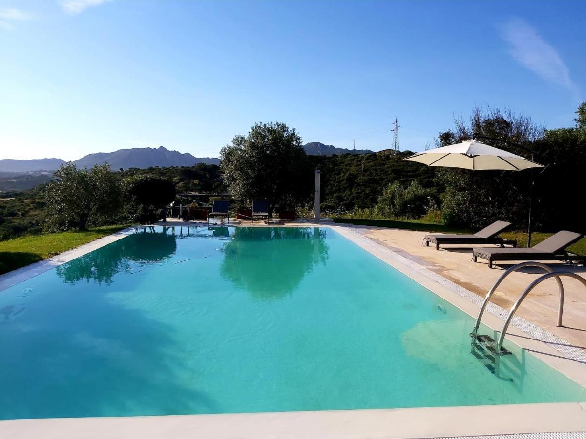 Villa Alba Esclusiva Villa Con Piscina A Sfioro E Vista Mozzafiato Sul Mare Cugnana Exterior foto